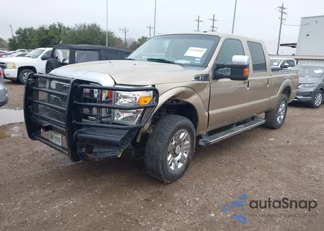 2014 Ford F-250 Lariat z USA, uszkodzony, nr VIN 1FT7W2B66EEB06375